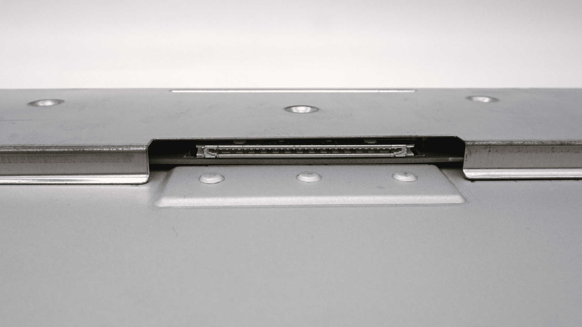 LM220WE1-TLP2 3 Anschlußmöglichkeit für LM220WE1-TLP2 Ersatzdisplay